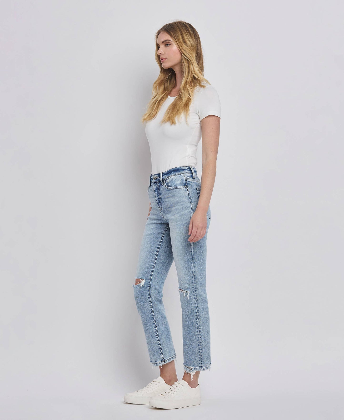 VIVID HIGH RISE DISTRESSED JEANS