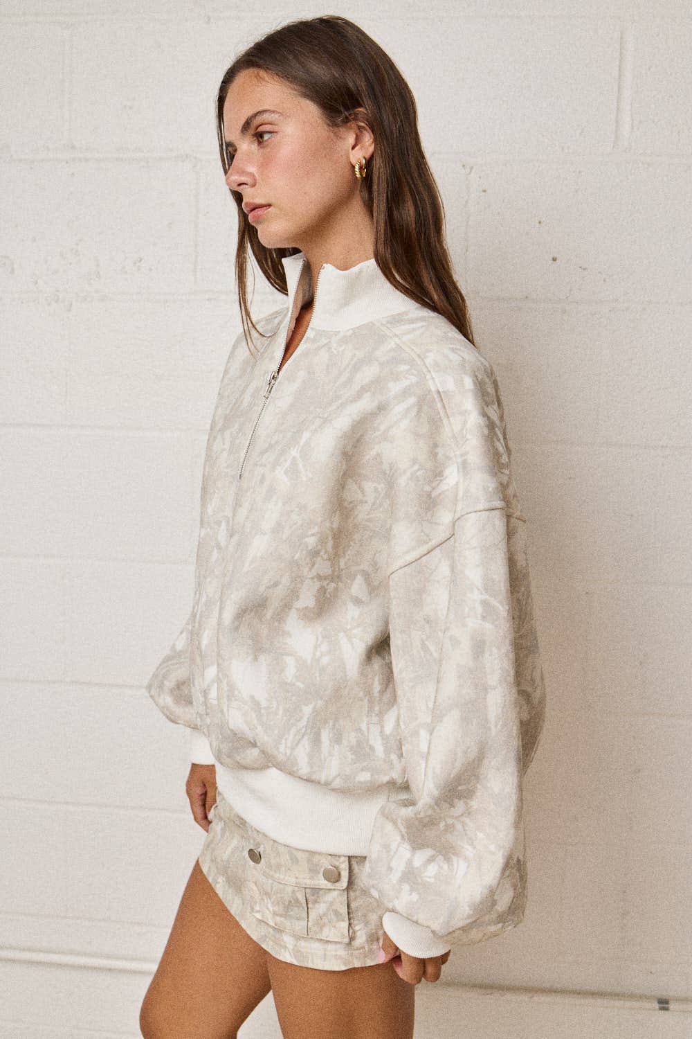 CAMO COLLARED SWEATER