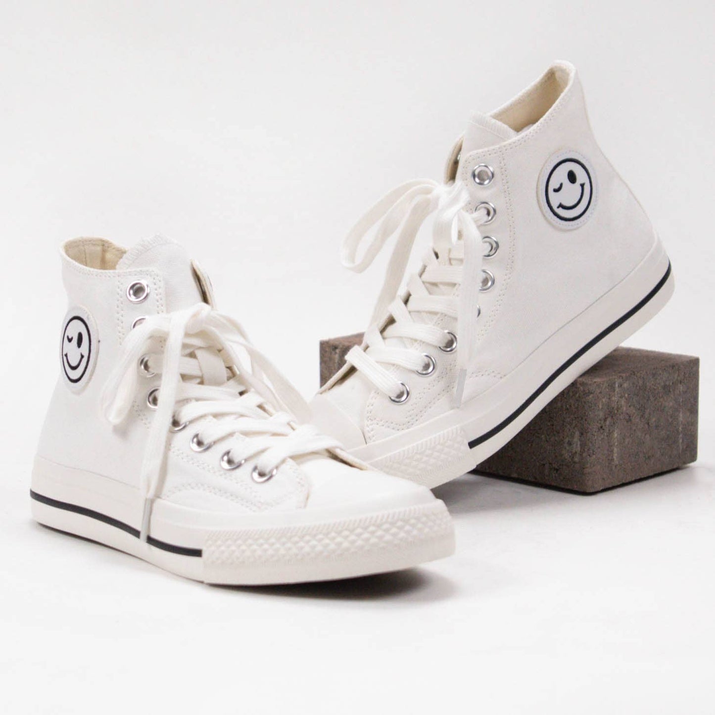 CCOCCI  SMILEY PATCH HIGH-TOP SNEAKERS