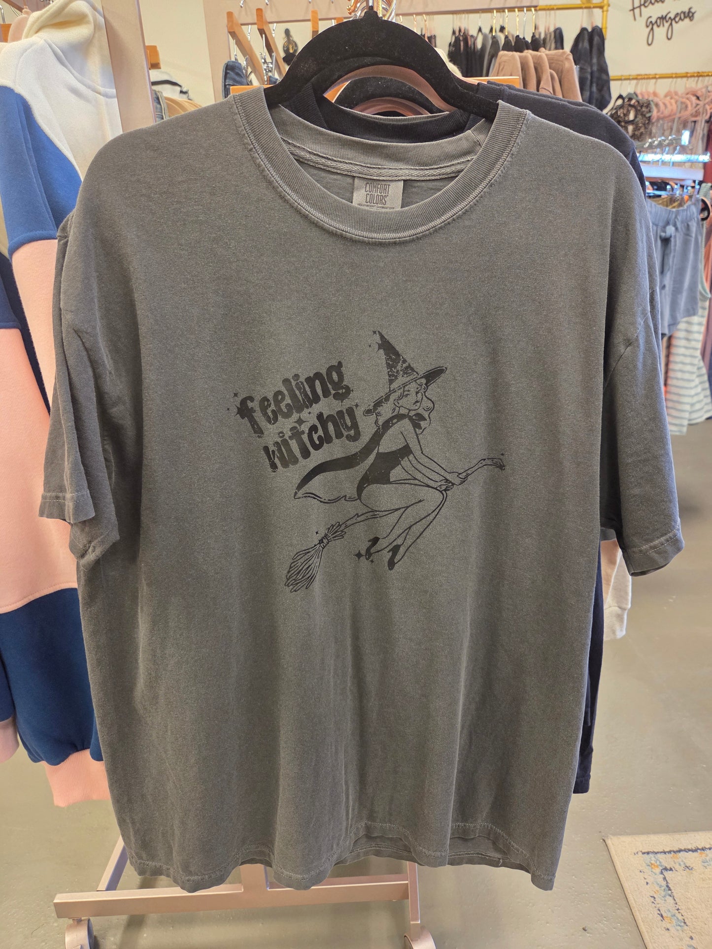 Feeling Witchy XL Tee