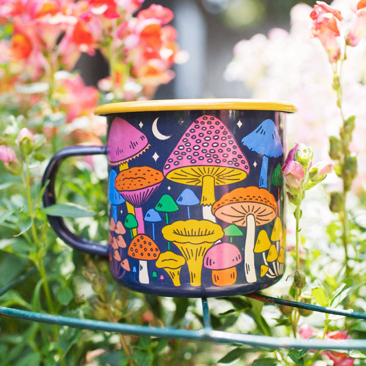 Enamel Coffee & Camp Mug | Midnight Mushroom | 16oz