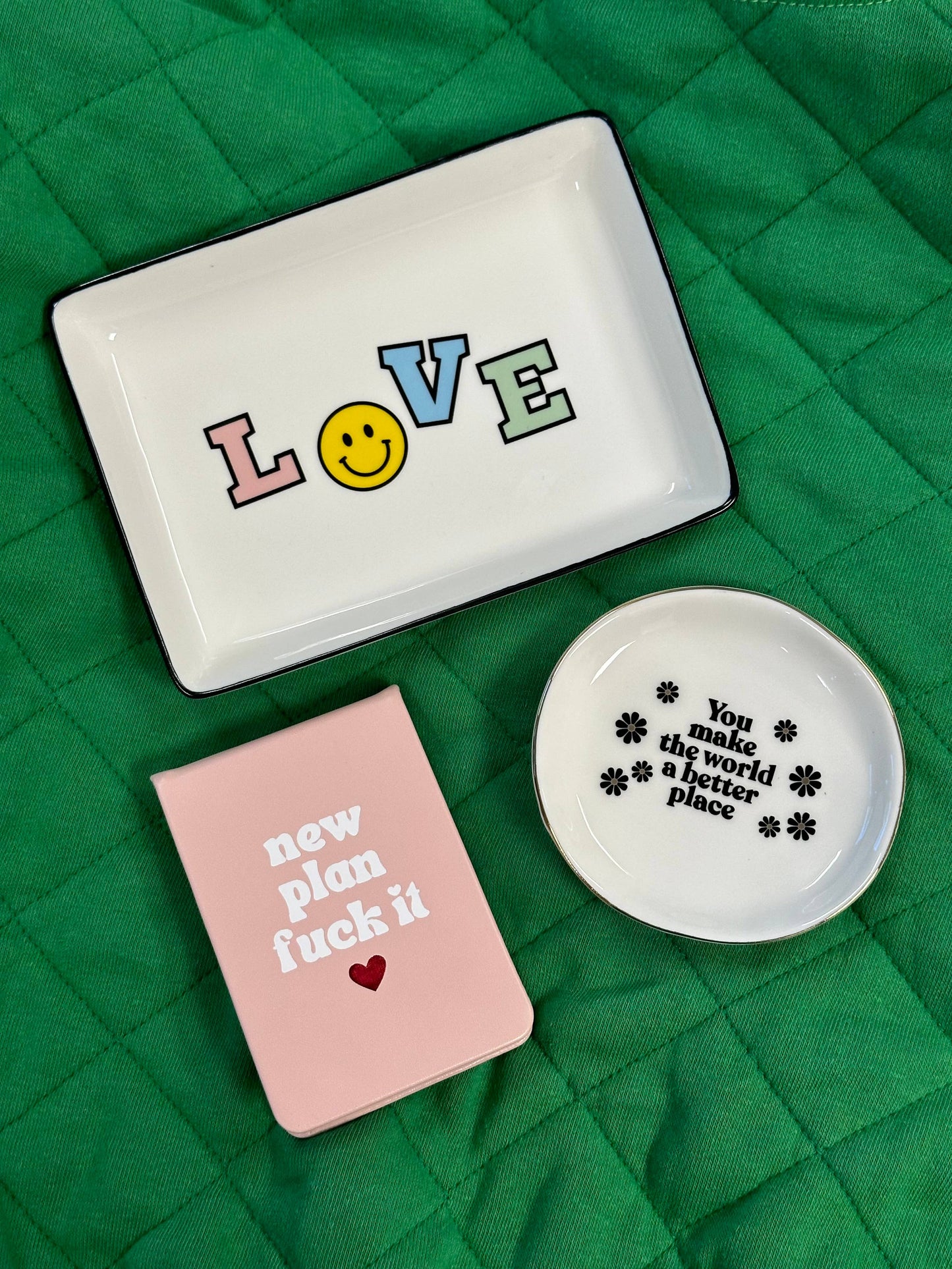 LOVE SMILEY TRINKET TRAY