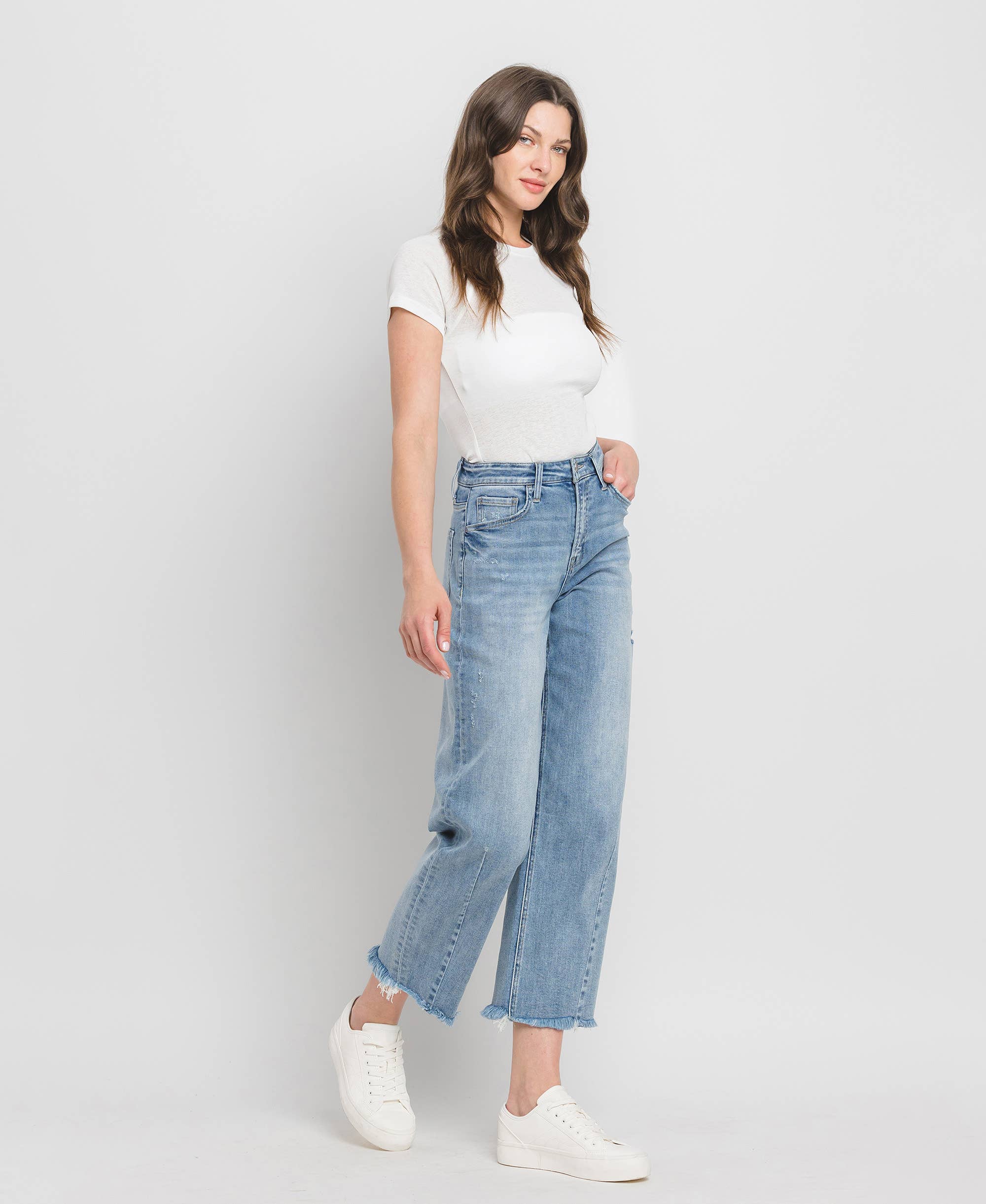 SUPER HIGH RISE BARREL LEG JEANS