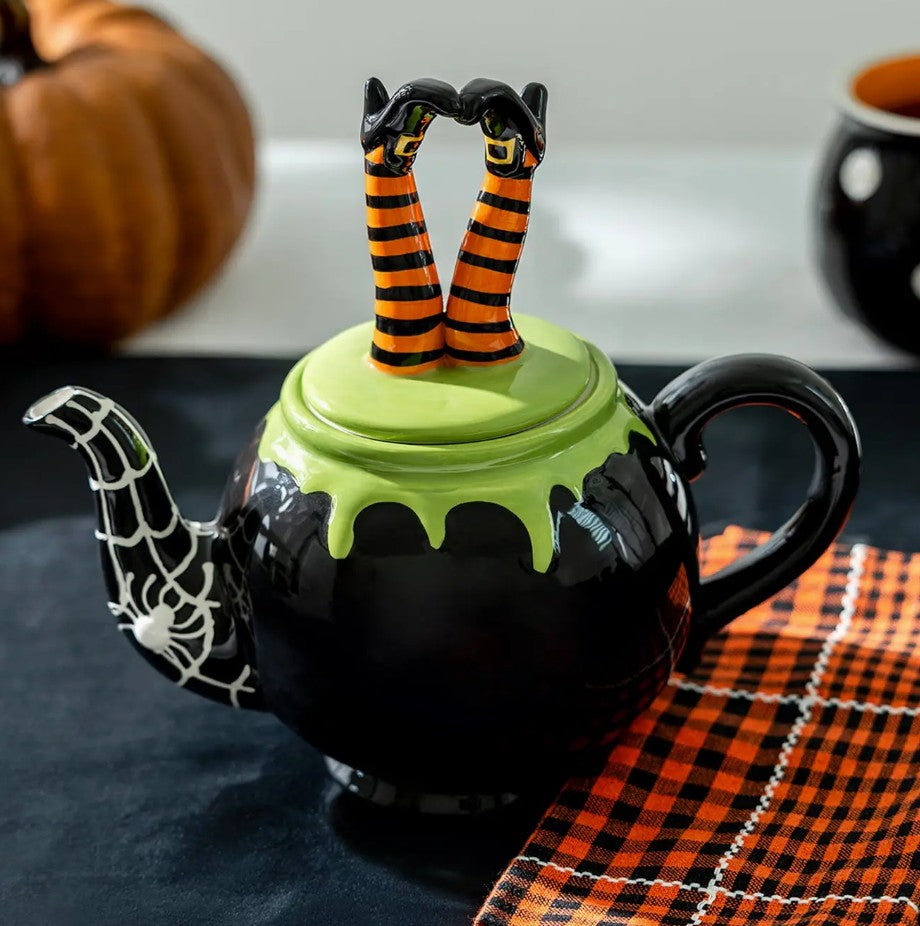 {PRE-ORDER} Halloween Witch's Cauldron 36oz Teapot
