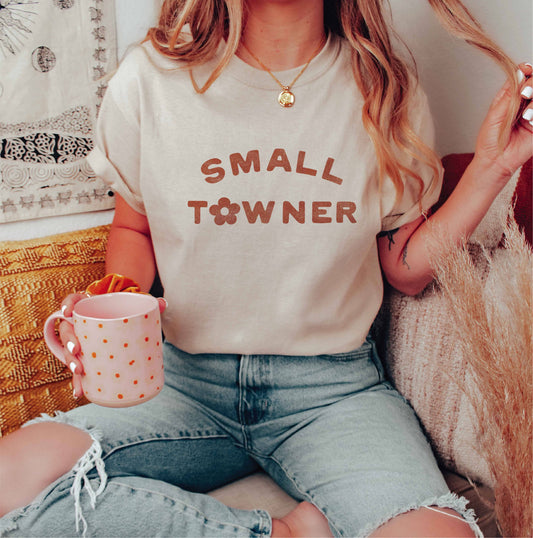 SMALL TOWNER Graphic Tee