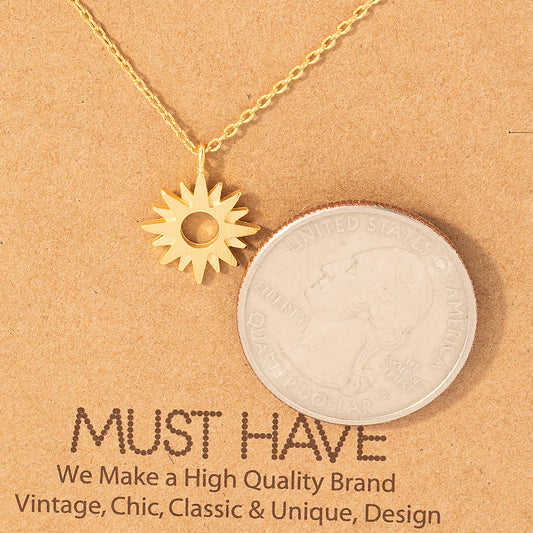 Dainty Sun Pendant Necklace Gold