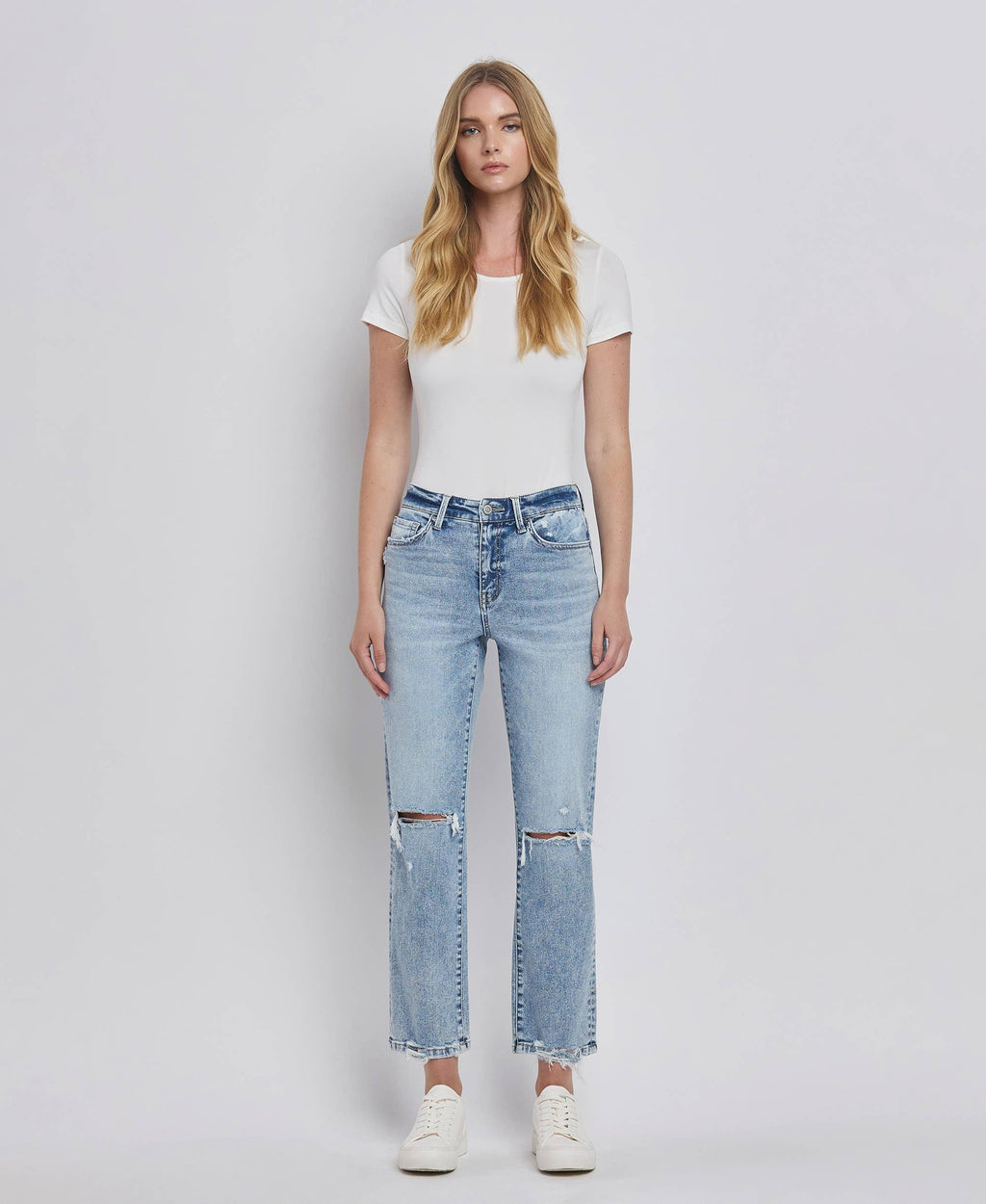 VIVID HIGH RISE DISTRESSED JEANS
