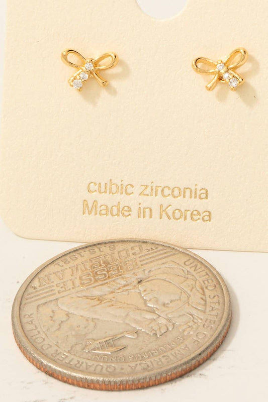 Bow Stud Earrings: G