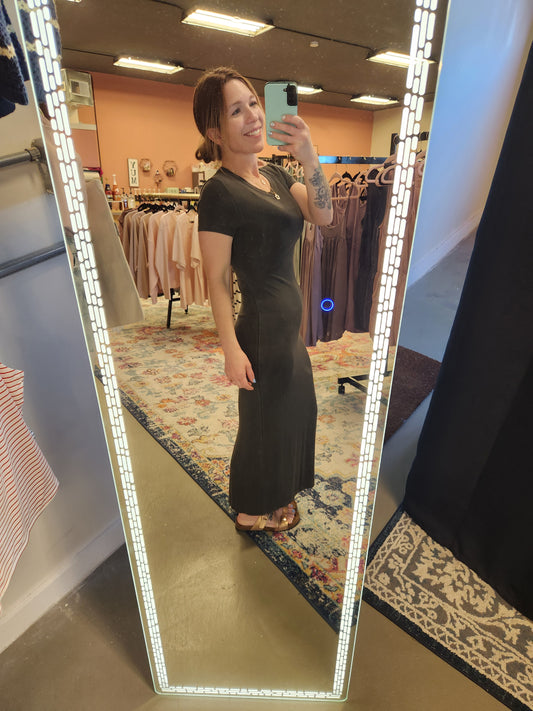 Short Sleeve Charcoal Midi Dress